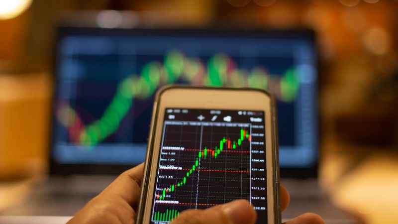 初心者必見!FXのロット数とpips・証拠金・リスク管理の関係性を徹底解説